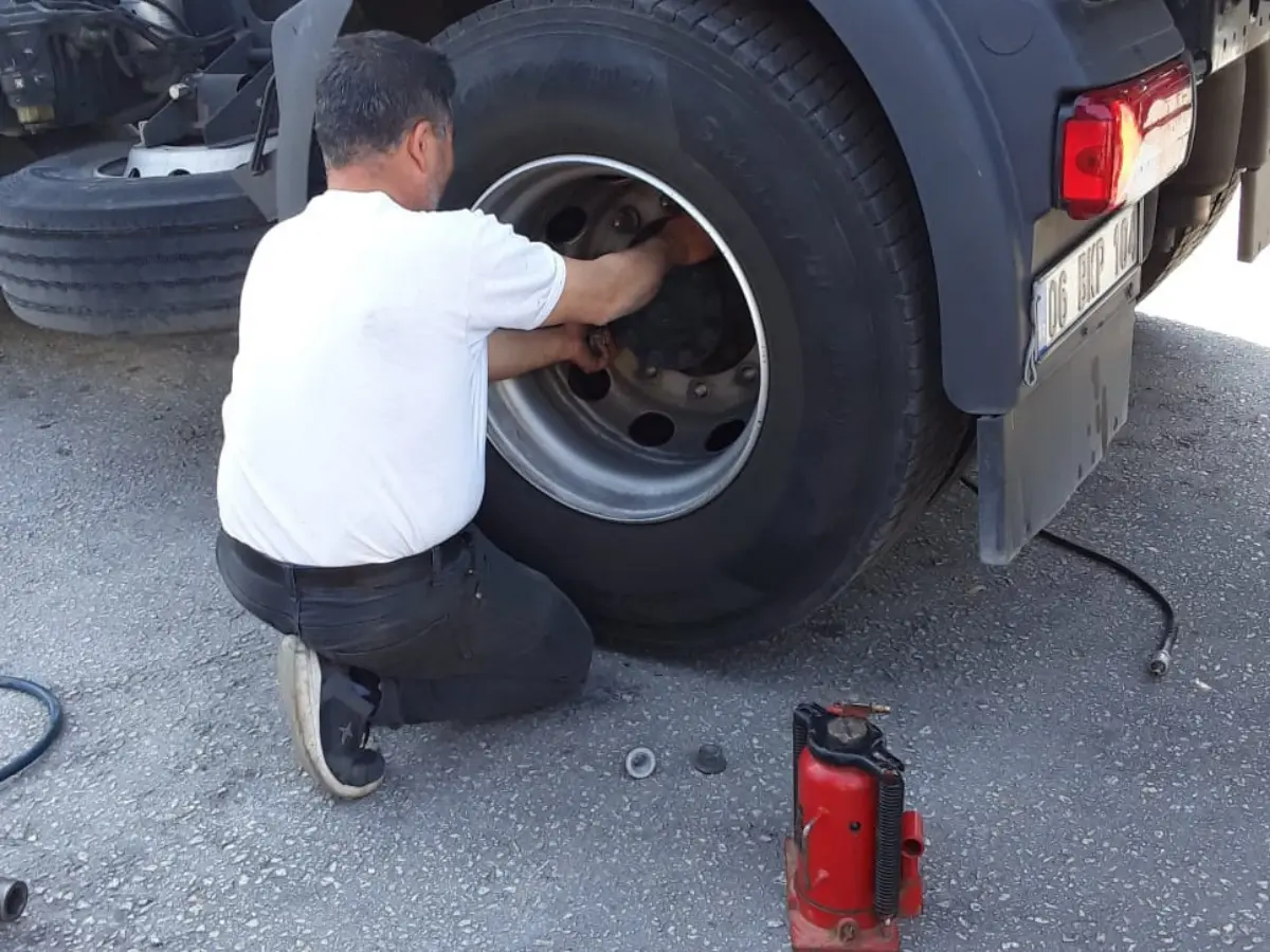 Bozova Oto Lastikçi